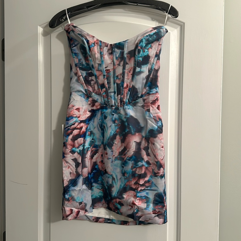 Bardot mini strapless corset dress NWT size xs